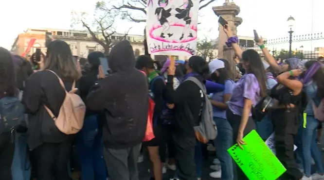 “10 años caminando juntas”, colectivos feministas convocan a mega marcha del 8M en Morelia