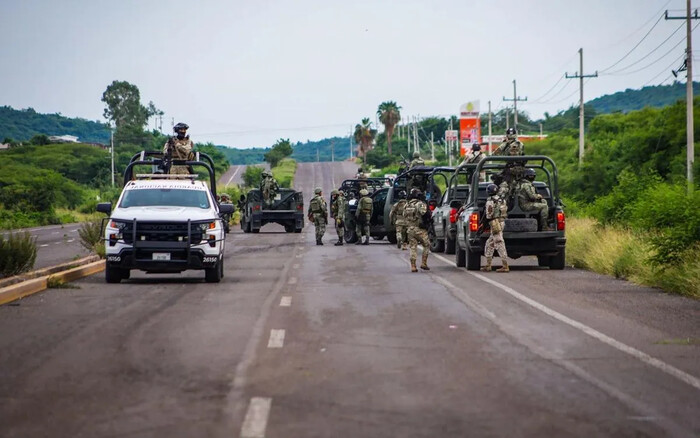 600 militares refuerzan Sinaloa ante ola de violencia