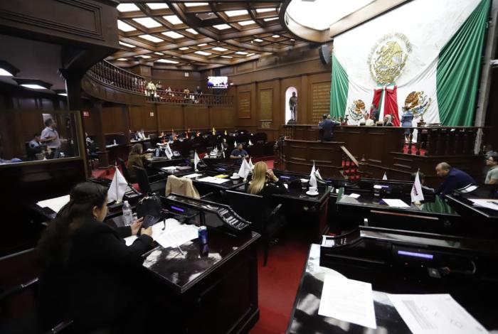 76 Legislatura actualiza reglamento del Parlamento Juvenil Incluyente