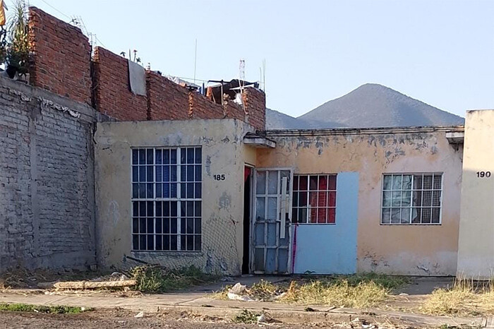 A balazos ultiman a velador de una vivienda de Lomas de Universidad, en Jacona