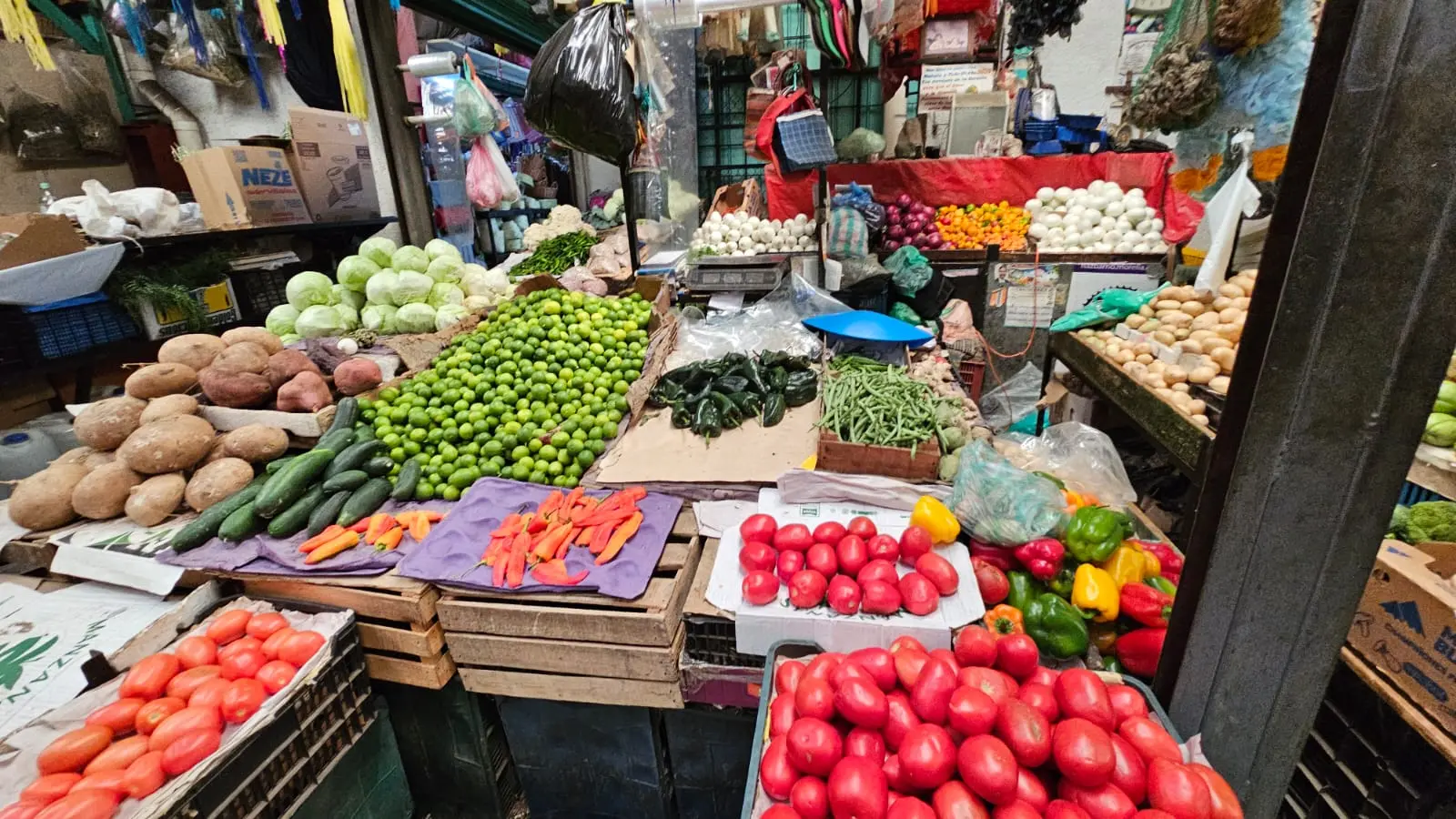 A la baja los costos de la canasta básica tras Semana Santa