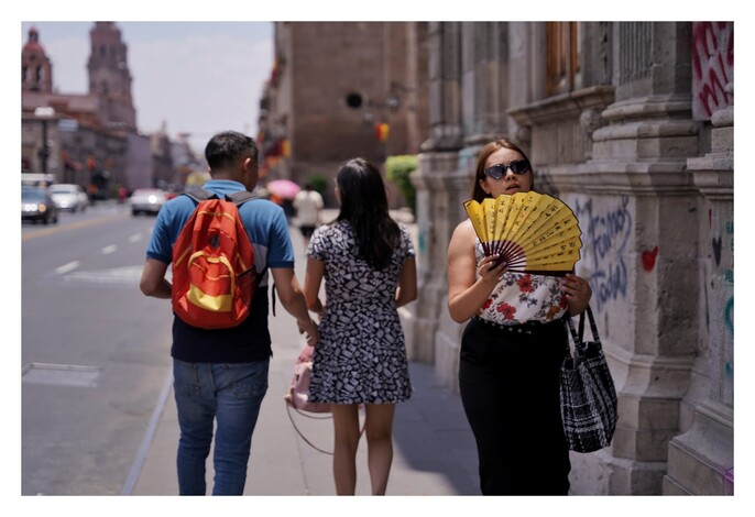 A pesar del calor de más de 40°C, se espera cielo nublado en Michoacán