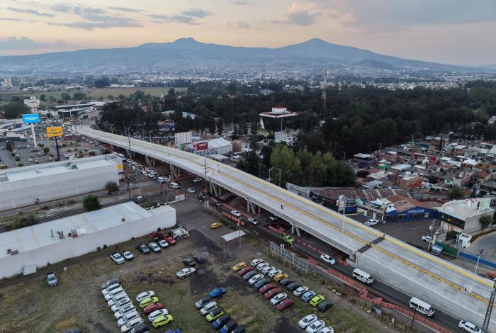Abren carriles superiores del puente Independencia