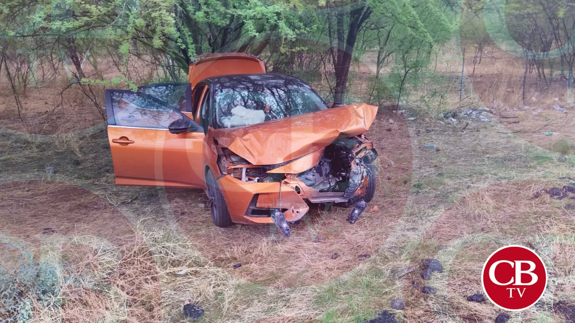 Abuelo se accidenta con su nieta de 10 años en la Siglo XXI