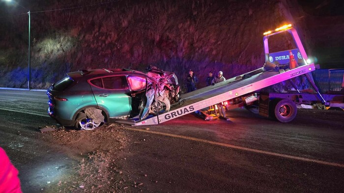 Accidente de camioneta deja un herido en el Ramal Camelinas