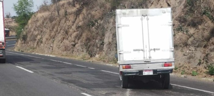 Accidente en la Morelia-Pátzcuaro deja un menor lesionado