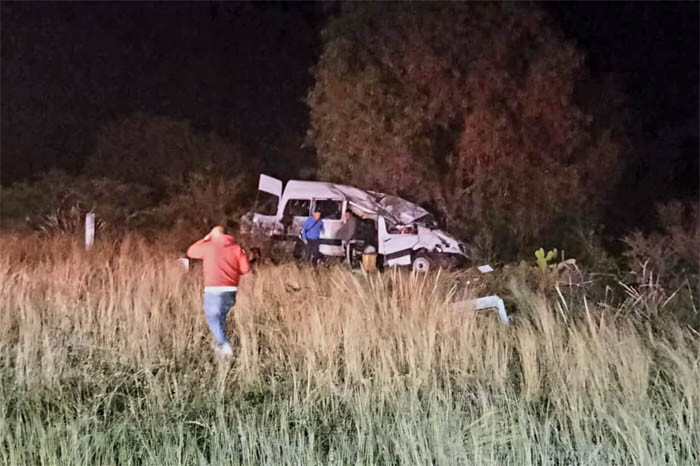 Accidente vehicular deja 3 muertos y 4 heridos en la México-Guadalajara