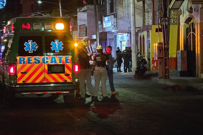 Acribillan a dos hermanos frente a su madre, en la colonia 20 de Noviembre de Zamora