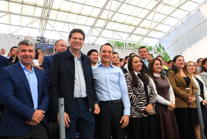 Acude Alfonso Martínez Alcazar a informes de Quiroga y Zamora