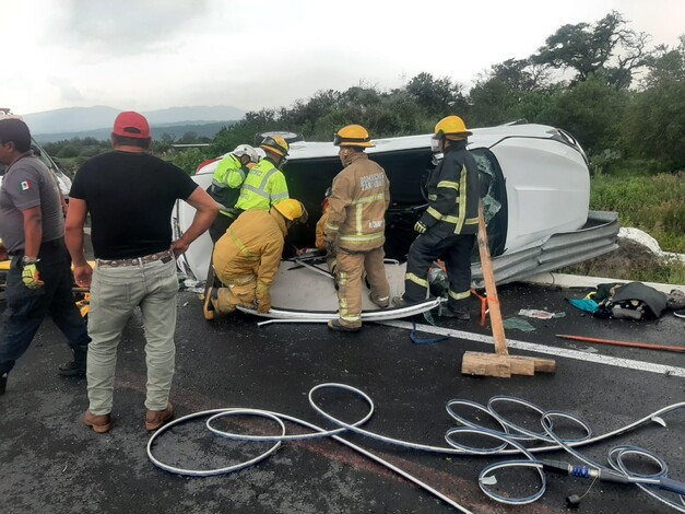 Adolescente pierde su pierna en accidente vial