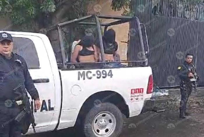 Agarran a 3 con un fusil en auto robado