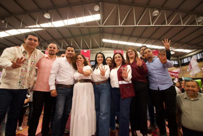 Aglutina Gladyz Butanda presencia de fundadores en Asambleas de Morena