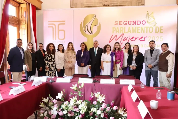 Al iniciar trabajos del Segundo Parlamento de Mujeres, 76 Legislatura reconoció el valor de las mujeres en la vida política de Michoacán