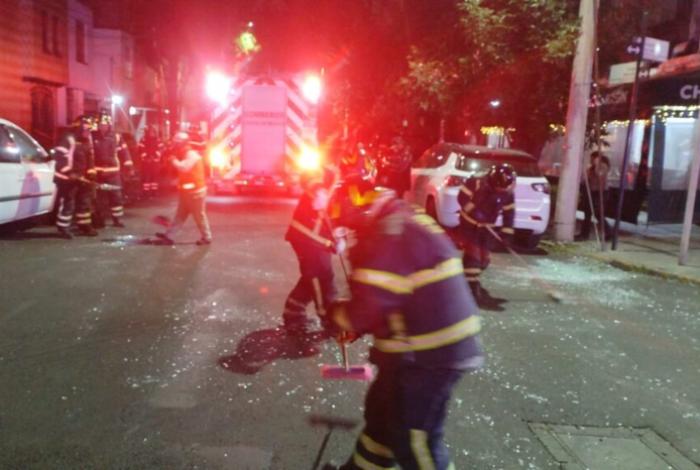Al menos cuatro lesionados tras explosión por gas en un edificio de la Ciudad de México