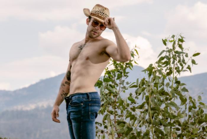 Alan Estrada: El michoacano que representará a México en la final internacional de Manhunt