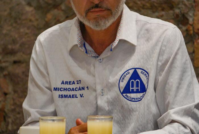 Alcohólicos Anónimos, salvavidas para quienes quieren salvarse