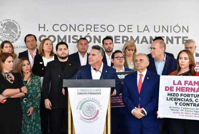 Alejandro Moreno amenaza con denunciar vínculos de Morena con narcotráfico