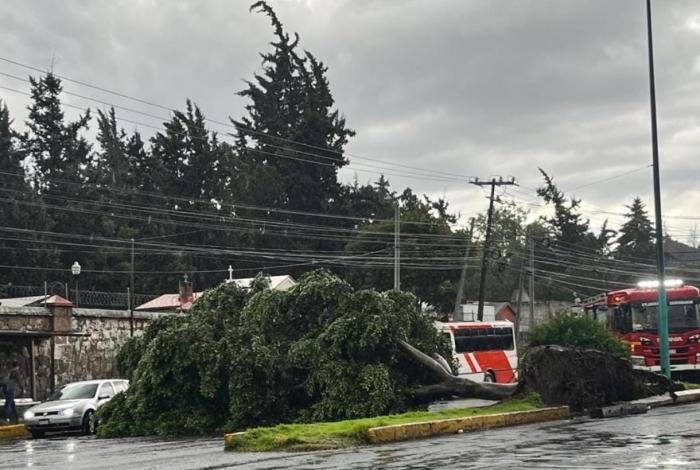 Alertan autoridades por lluvias fuertes en varios estados del país