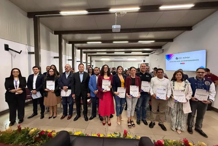 Alertan sobre riesgos en Internet para niñas, niños y adolescentes: CEDH Michoacán