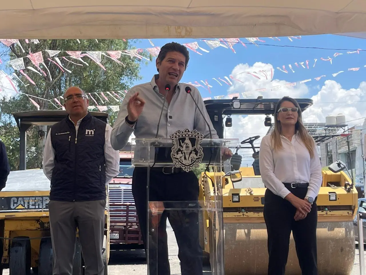 Alfonso Martínez arranca en Avenida Pedregal inversión histórica de 300 mdp para nivelar vialidades
