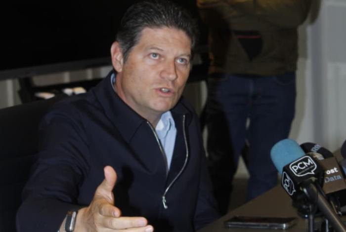 Alfonso Martínez califica de “torpe y apresurado” el adelanto del periodo vacacional