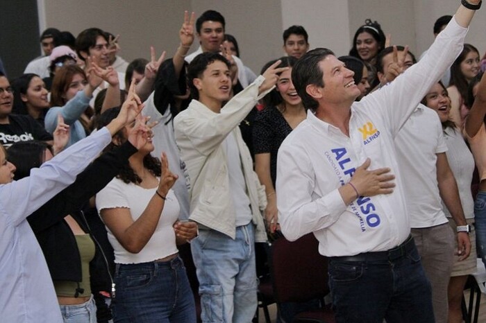 Alfonso Martínez, el que más resultados le ha dado a las juventudes: universitarios