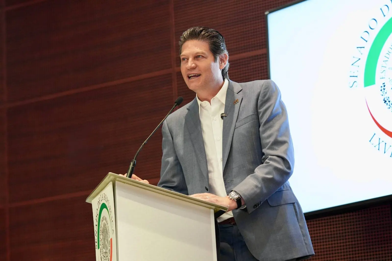 Alfonso Martínez reafirmó su compromiso con la juventud moreliana