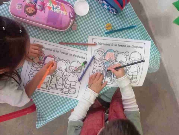 Algunas niñas y niños con discapacidad no reciben educación por falta de información en las familias