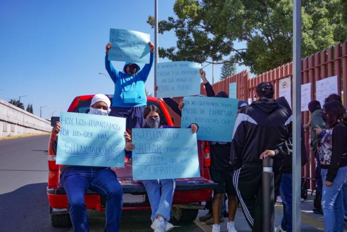 Alumnos del ITM se manifiestan en instalaciones del instituto