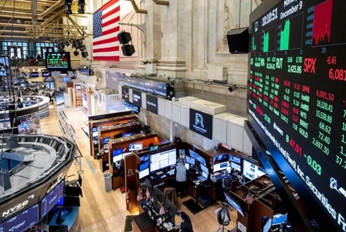 Alza en precio del petróleo por conflicto en Irán golpea fuerte en Wall Street