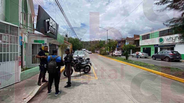 Amarran a empleado para robar negocio en Morelia