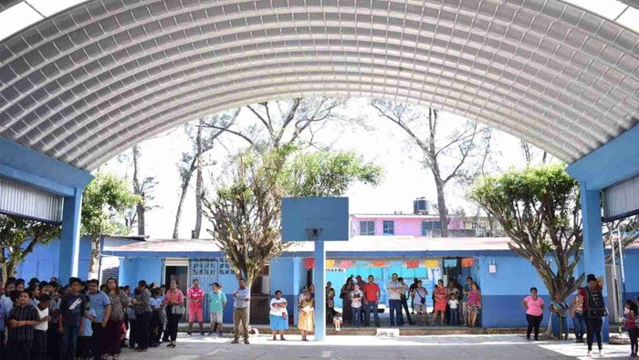 Amenazan con dañar a alumnos de primaria si no pagan cuota de protección en Veracruz