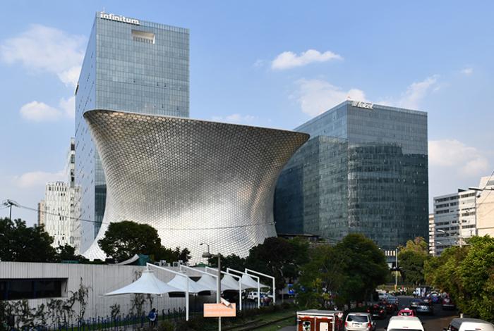 América Móvil de Carlos Slim eleva sus beneficios 25% en 2026