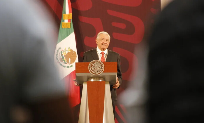 AMLO evita polémica con la Iglesia, defiende libertad religiosa