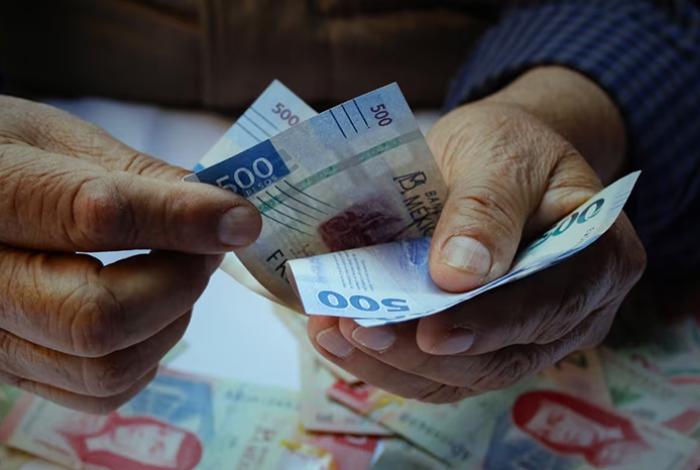 Analistas privados mantienen en 1,5% la estimación de crecimiento del PIB en 2026