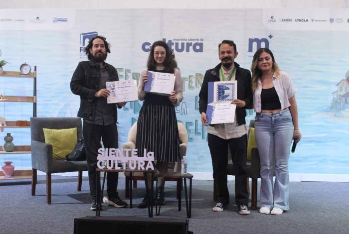 Andrea Chapela se presenta con gran audiencia en la FILLM