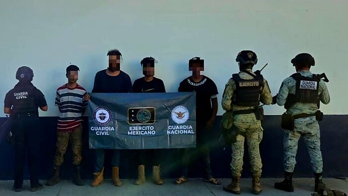 Apatzingán: Detienen a 4 delincuentes y abaten a uno tras tiroteo contra autoridades