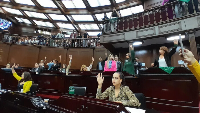 Aprueba Congreso despenalización parcial del aborto en Michoacán