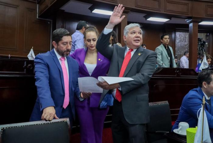 Aprueba Congreso eliminar plásticos de un solo uso en dependencias gubernamentales