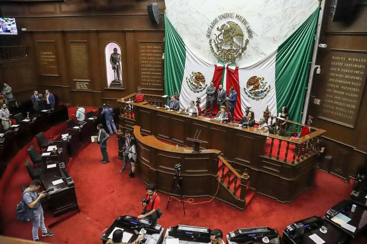 Aprueban diputados 14 Leyes de Ingresos Municipales