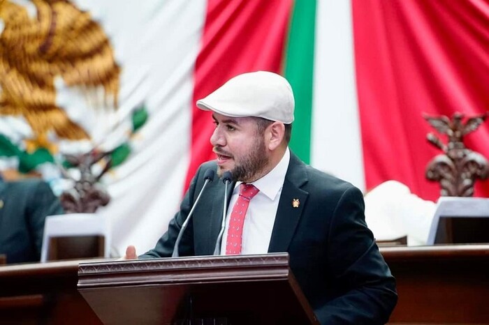 Aprueban propuesta de Reyes Galindo para habilitar el Congreso como centro de acopio