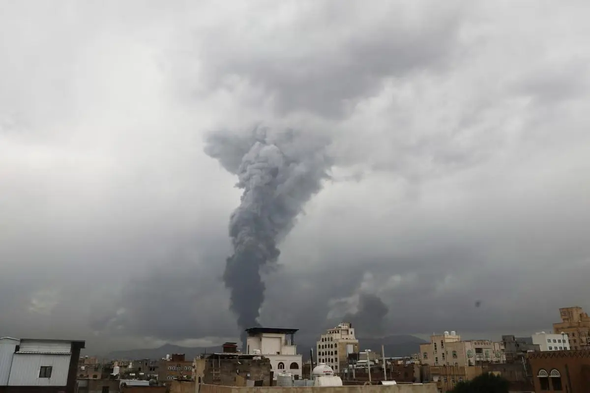 Arabia Saudita lanza ofensiva aérea en Yemen contra supuesta llegada de armamento desde Emiratos Árabes Unidos