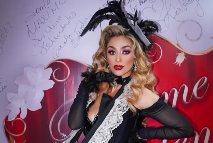 Aracely Arámbula reacciona a las bromas sobre Luis Miguel en Perfume de Gardenia