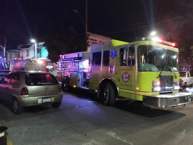 Arde domicilio en la colonia Unión Popular Solidaria, al poniente de Morelia