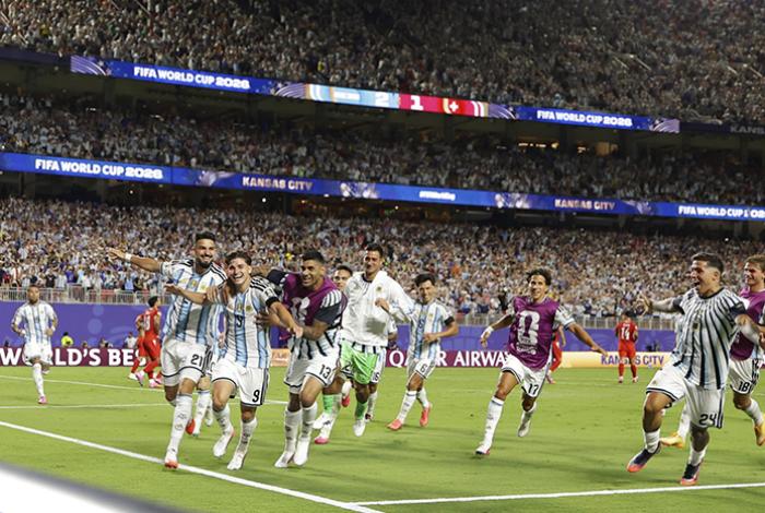 Argentina vence a Suiza en tiempos extra y se cita con Inglaterra en semifinales