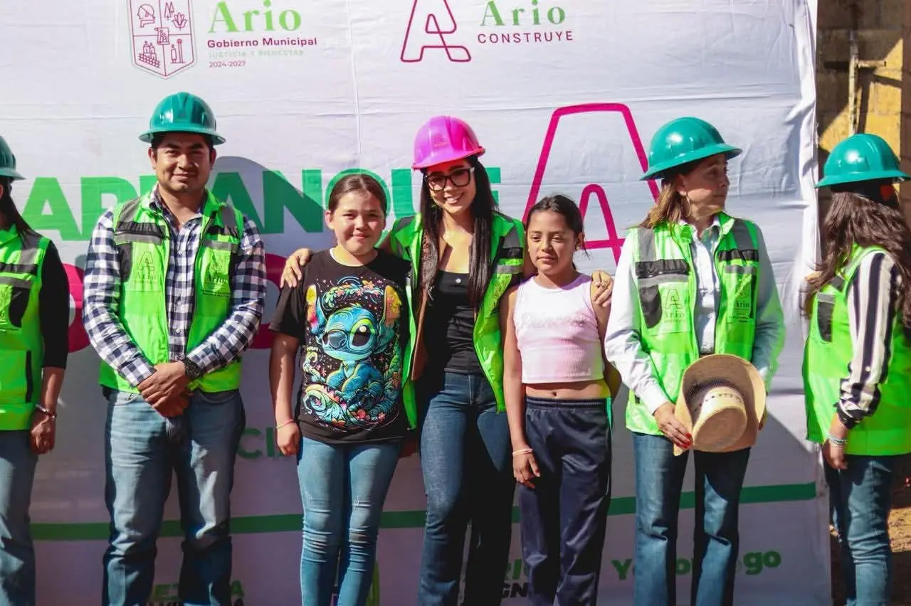 ARRANCA GOBIERNO DE ARIO OBRA PÚBLICA EN LA MESA DEL MANZANILLO.