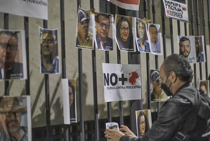 Artículo 19 advierte que en México usan las leyes a modo para censurar a la prensa y eliminar contenido incomodo