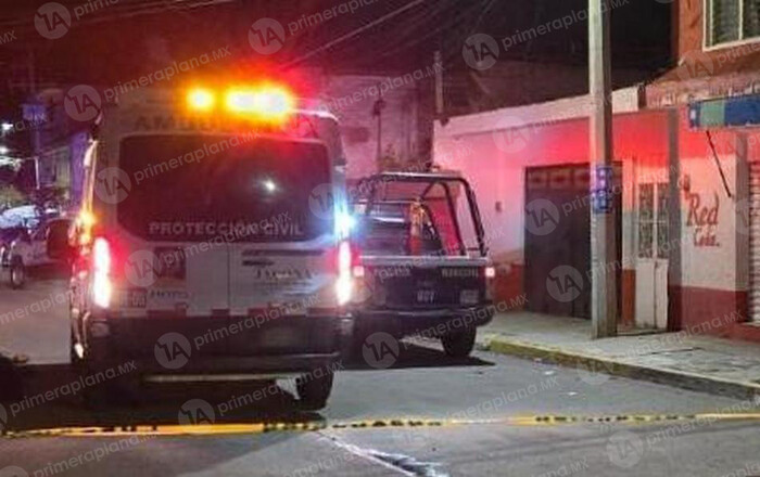 Asaltan a siete y balean a uno de ellos, en Apatzingán