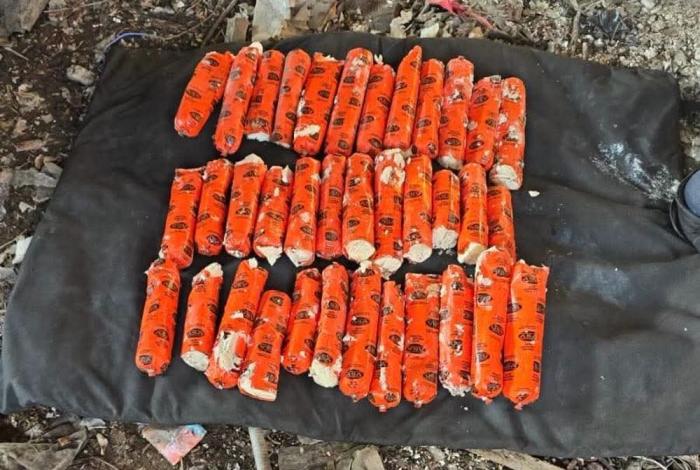 Aseguran explosivos en la Félix Ireta de Morelia