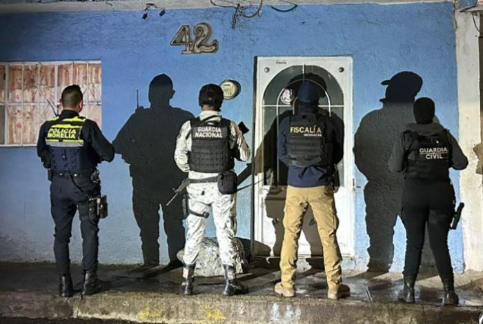 Aseguran más de 3 mil 700 dosis de narcóticos y detienen a tres personas durante cateos realizados en Morelia: FGE